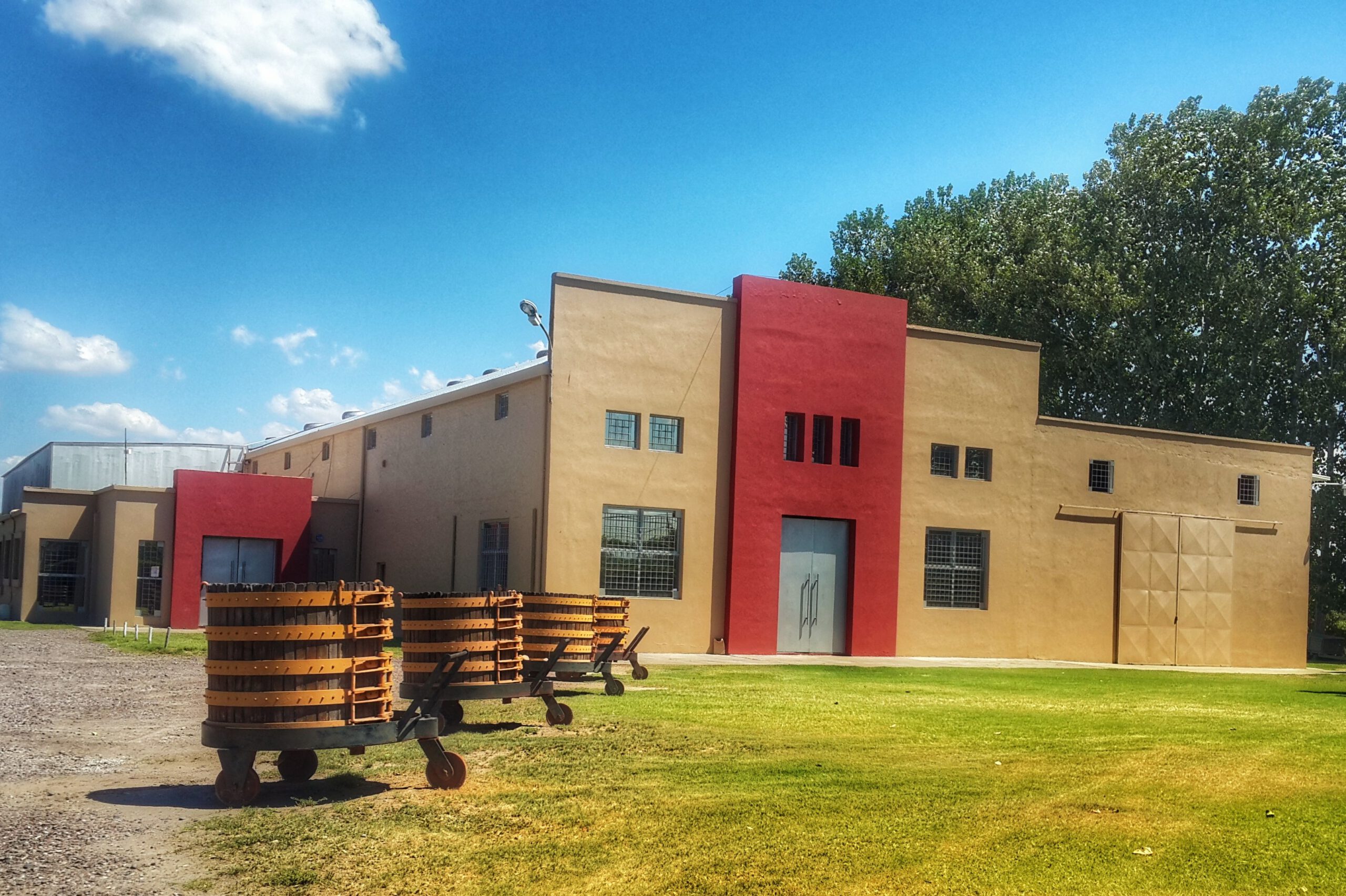 Bodega y Viñedos Figueroa Hermanos